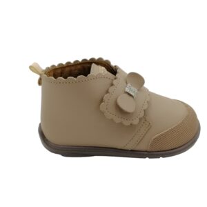 TITANITOS ALEJANDRINA Botita Respetuosa